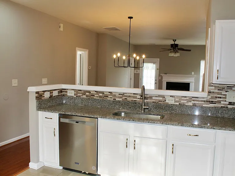 108 Azteca Dr — Photo 11