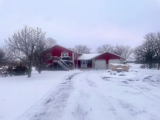 8618 72nd St SE, Clear Lake, MN 55319
