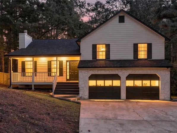 23 N Springs Dr, Acworth, GA 30101