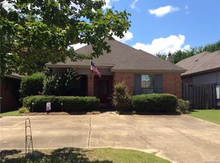 1940 Woodrun Dr, Montgomery, AL 36117