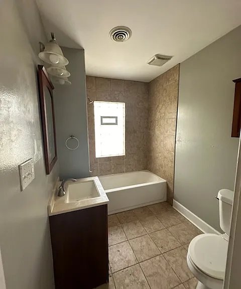38 Dakota St #2 — Photo 9