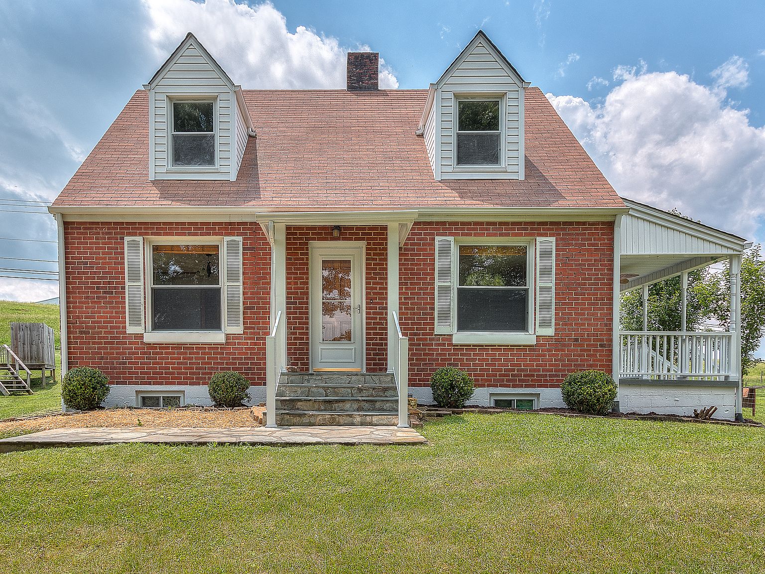 12736 Lindell Rd, Meadowview, VA 24361 Zillow