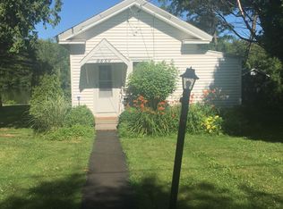 8859-8863 Carter Dr, Clay, NY 13041