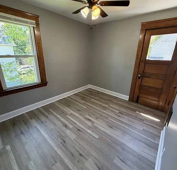 7700 Goodman Ave — Photo 12