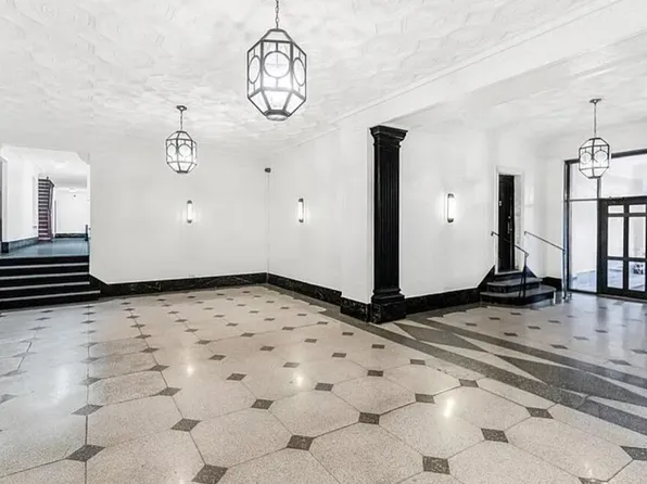 2199 Holland Avenue image 7 of 7