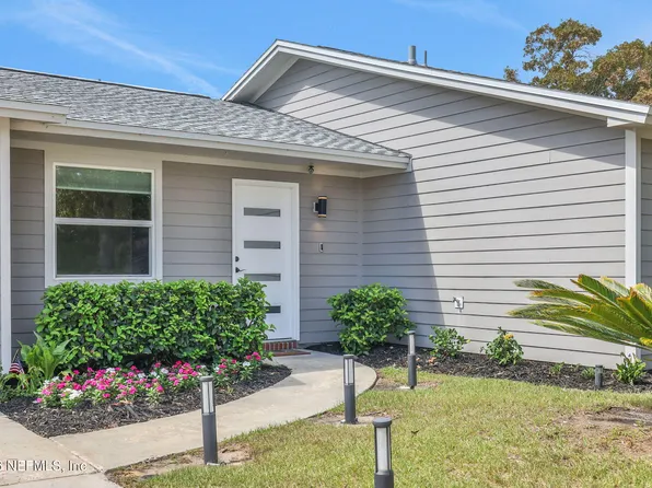 11530 BROAD LEAF Drive, Jacksonville, FL 32225