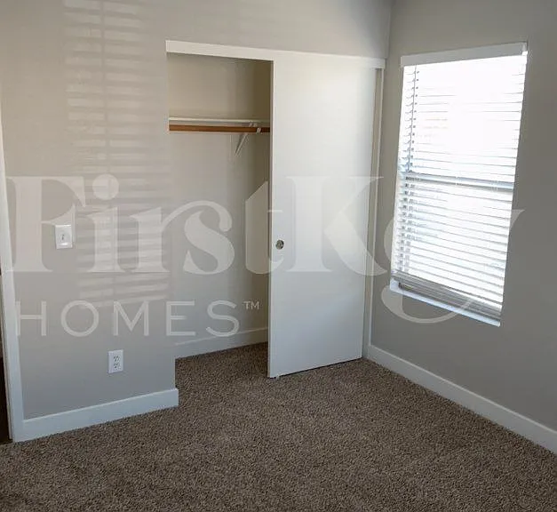 2549 Rosy Sunrise St — Photo 8