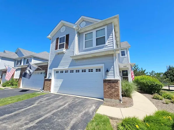 668 Acadia Cir, Crystal Lake, IL 60014