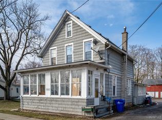 10864 Main St, Clarence, NY 14031