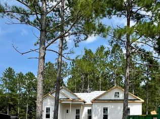 105 Quail Pines Ct, Sylvester, GA 31791