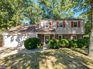1014 Allward Dr, Waldorf, MD