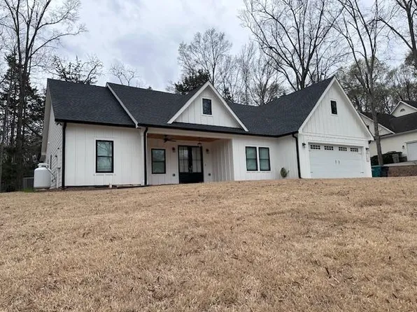 112 Margharetta Dr, Eatonton, GA 31024