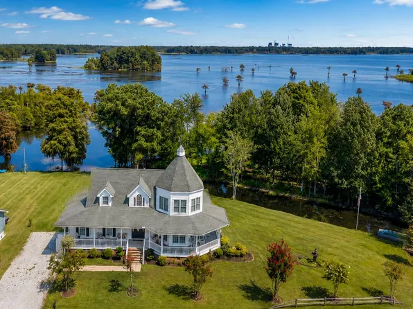1232 Longpoint Rd, Cross, SC 29436
