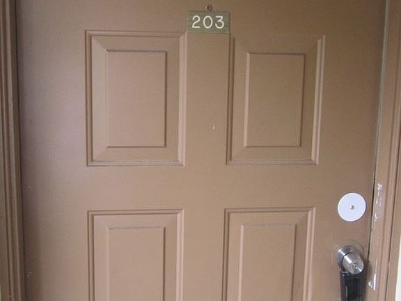 5th image of 719 Gardens Dr APT 203