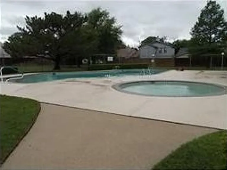 5110 Palo Alto Dr — Photo 15
