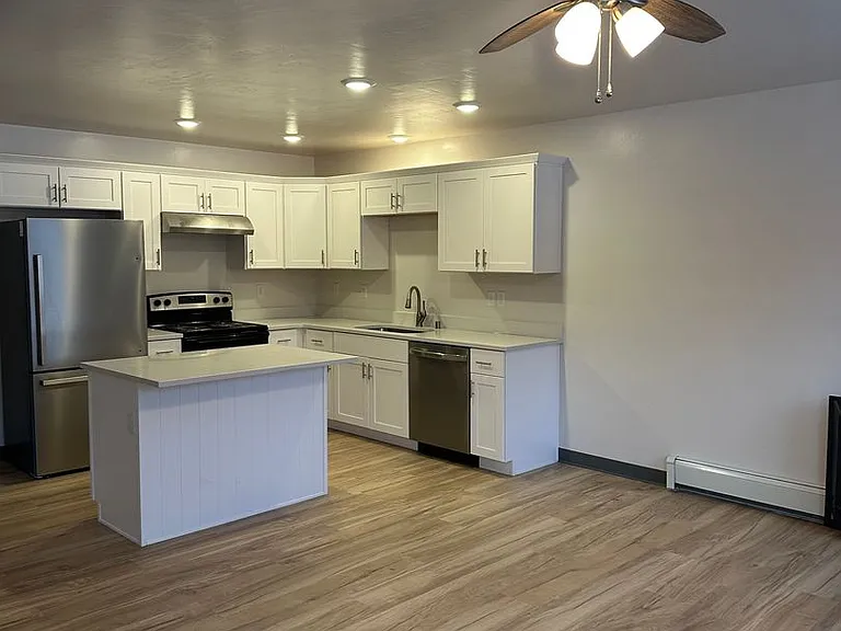 8193 N Mohawk St — Photo 7