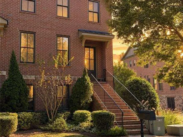 2024 Heathermere Way, Roswell, GA 30075