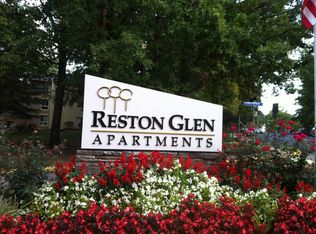 12252 Laurel Glade Ct APT 104, Reston, VA 20191