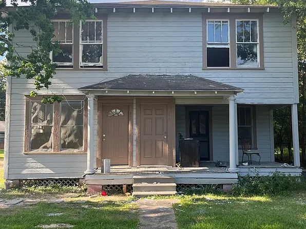584 Anchor St, Beaumont, TX 77705