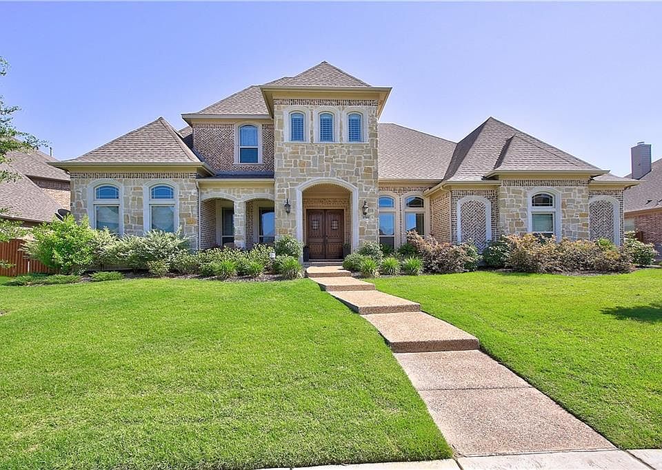 1st image of 1910 Sweetwater Ln