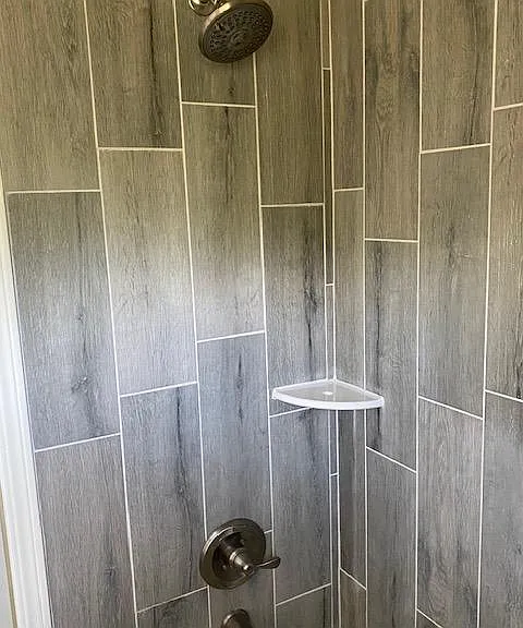327 W Vandament Ave — Photo 10