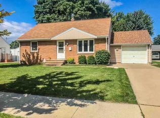 1645 Fiesta Ln, Green Bay, WI 54302
