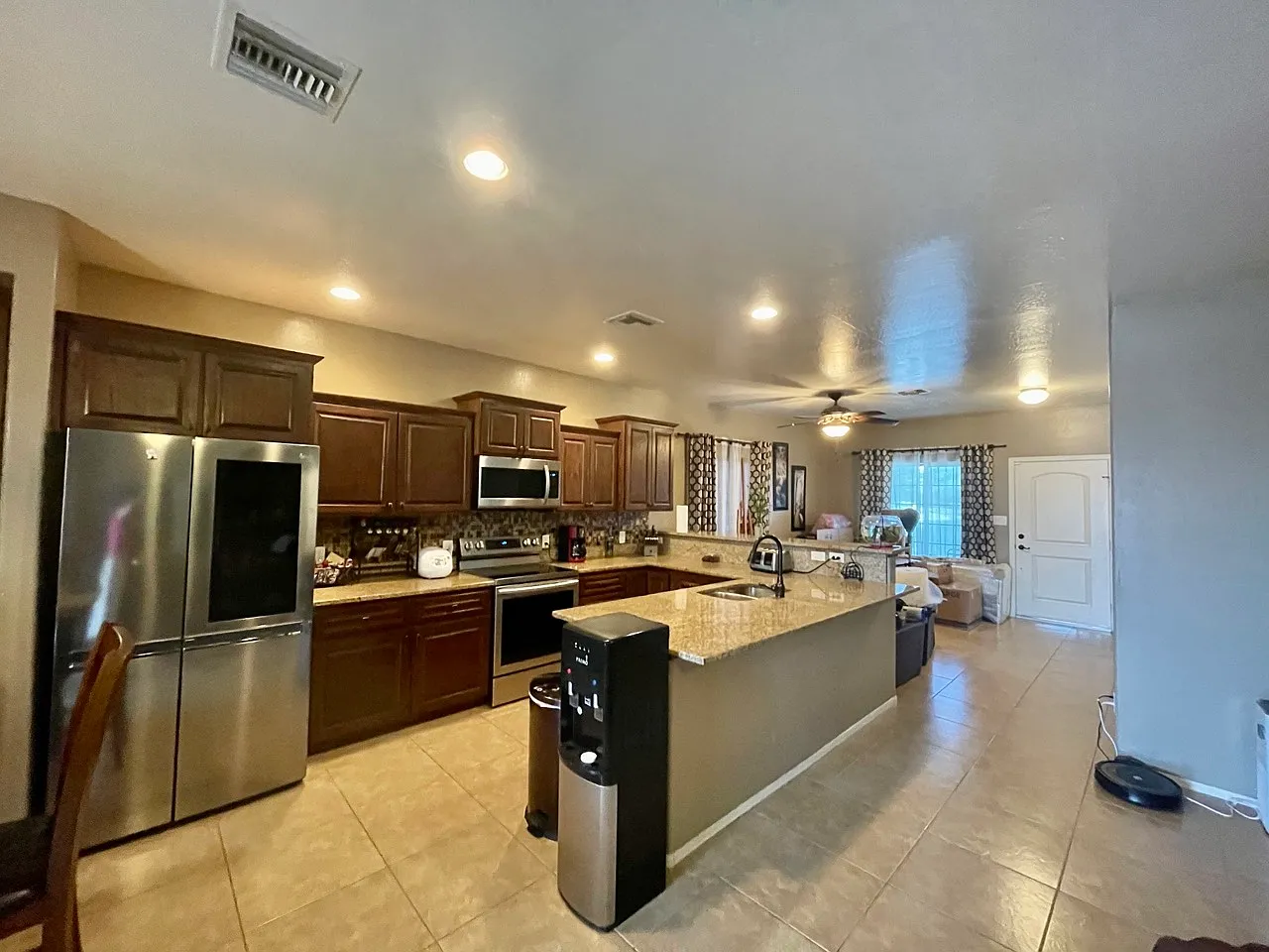 3 Bed 2 Bath Rental in Yuma, AZ! — Photo 2