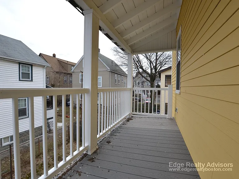 40 Glencoe St #2 — Photo 11