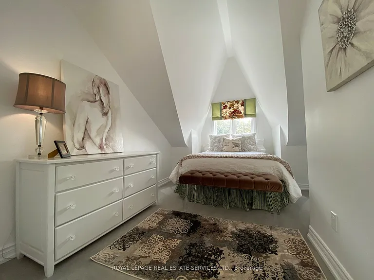 66 Alcorn Ave — Photo 23