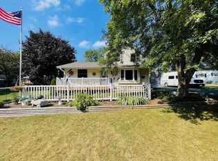 135 Columbia St, Rio, WI 53960