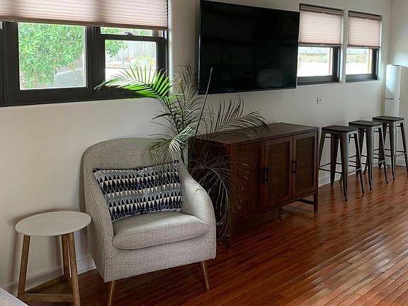 50" Samsung Smart TV
