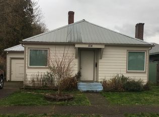 1114 NE Davis St, McMinnville, OR