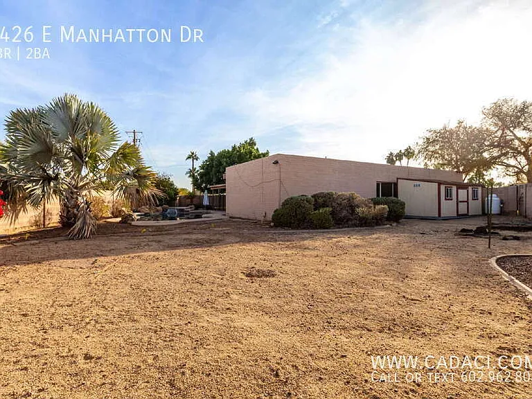 1426 E Manhatton Dr — Photo 7