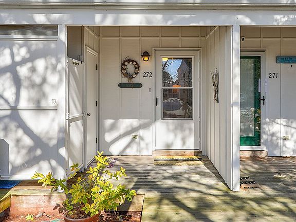 4th image of 38301 Hummingbird Ln Unit 272