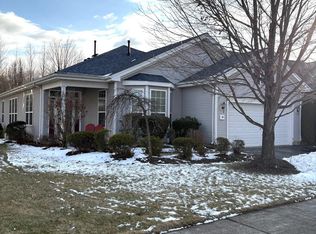 26 Fitzgerald Ln, Columbus, NJ 08022