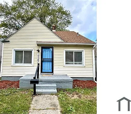3 bed, 908 sqft, $1,250 — Photo 1