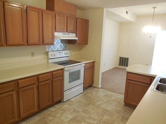 5th image of 5309 Aden Ct