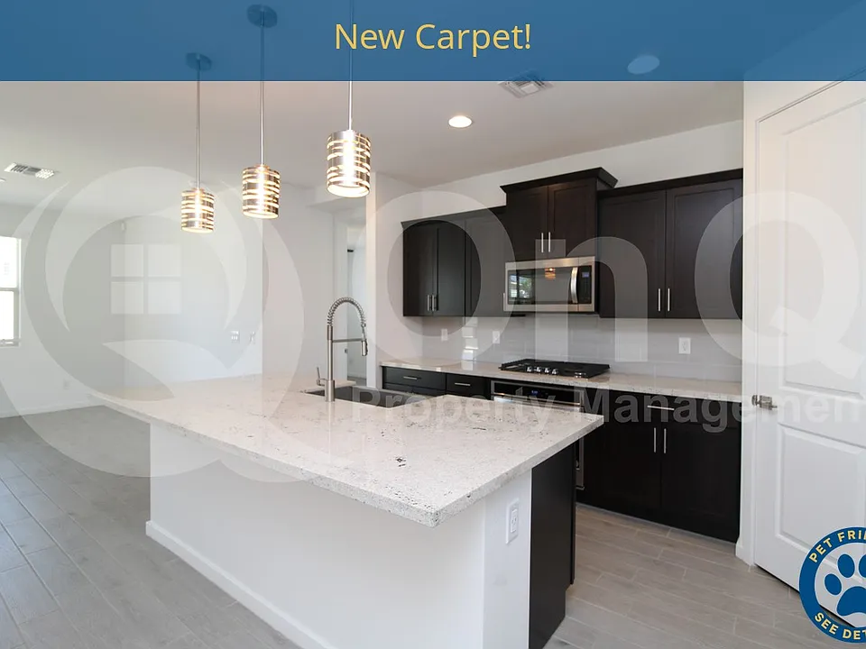 17694 W Pinnacle Vista Dr