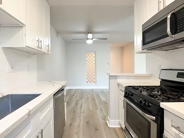 2233 S Ridgeley Dr #106 — Photo 1