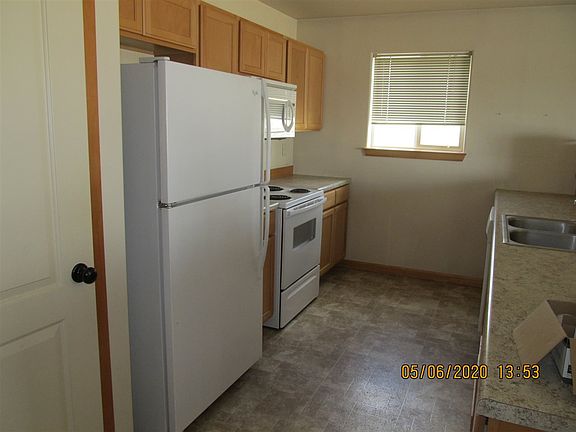 4th image of 802 Knife River Dr