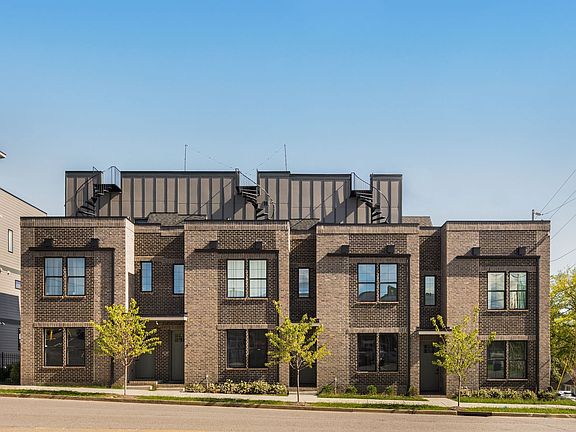 3rd image of 2000 S Hamilton Rd #2