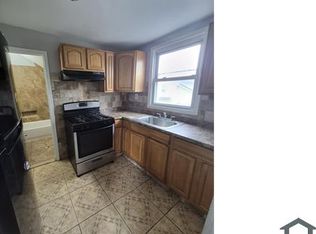 96 Lindsley Ave #3, Newark, NJ 07106