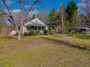 2201 Huffine Mill Rd, Mc Leansville, NC 27301