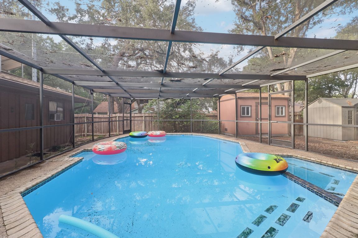 next background image