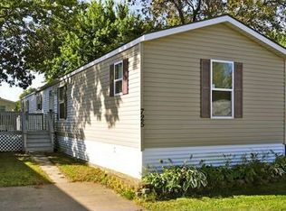 725 2nd St NE, Milaca, MN 56353