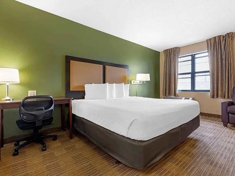 Studio Suite - 1 King Bed