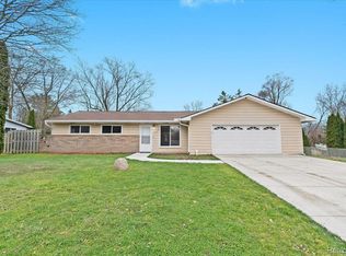 5269 Marconi St, Clarkston, MI 48348