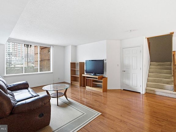 5th image of 5809 Nicholson Ln APT 110