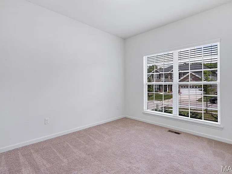 264 Arbors At Bridle Path — Photo 4