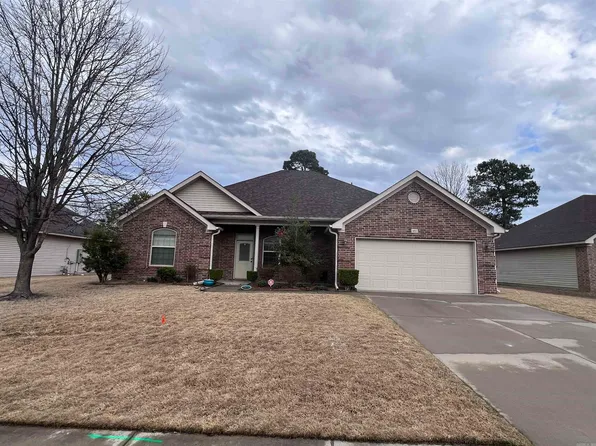 3002 Millbrook Dr, Benton, AR 72015